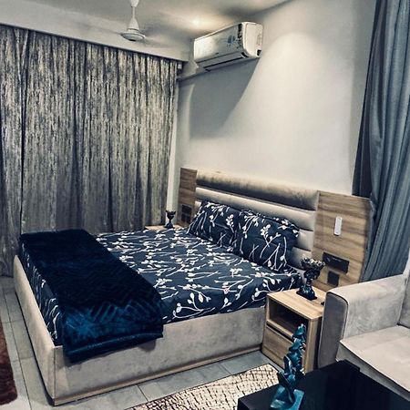 Aj Studio Supernova Noida Eksteriør billede